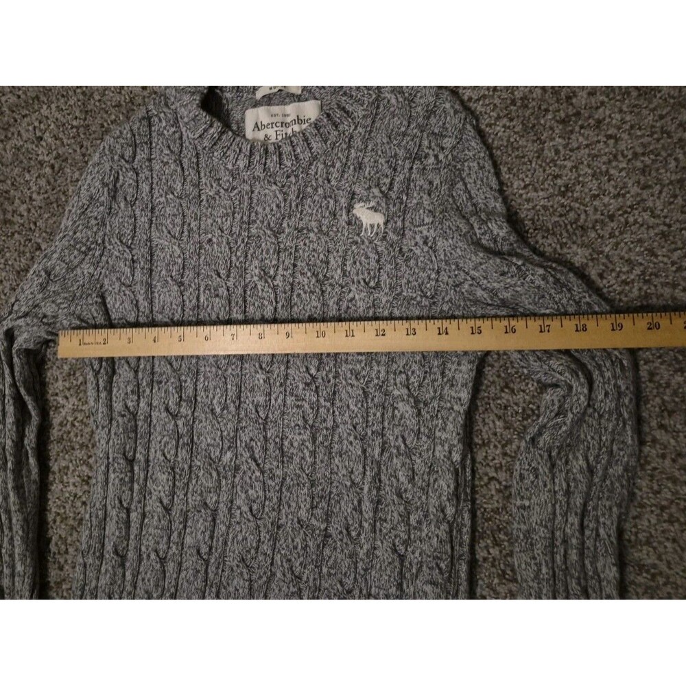 Abercrombie Fitch Women’s Y2K Chunky Knit Muscle Sweater Sz M Gray Logo - Picture 4 of 8